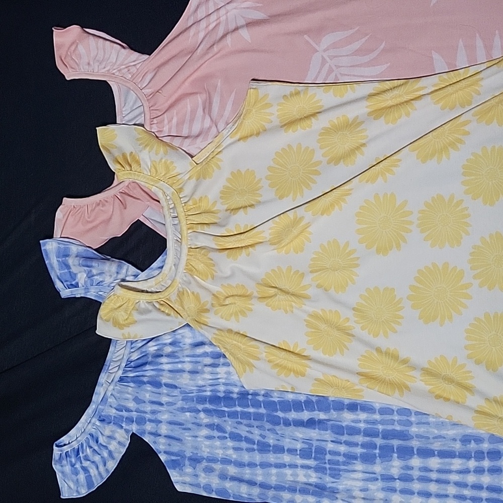 3 Girks summer dresses